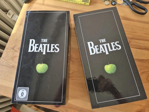 Long box the beatles - long,